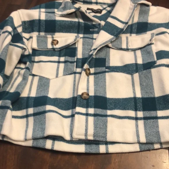 Love Tree Teal and Cream Plaid Jacket - Picture 10 of 11